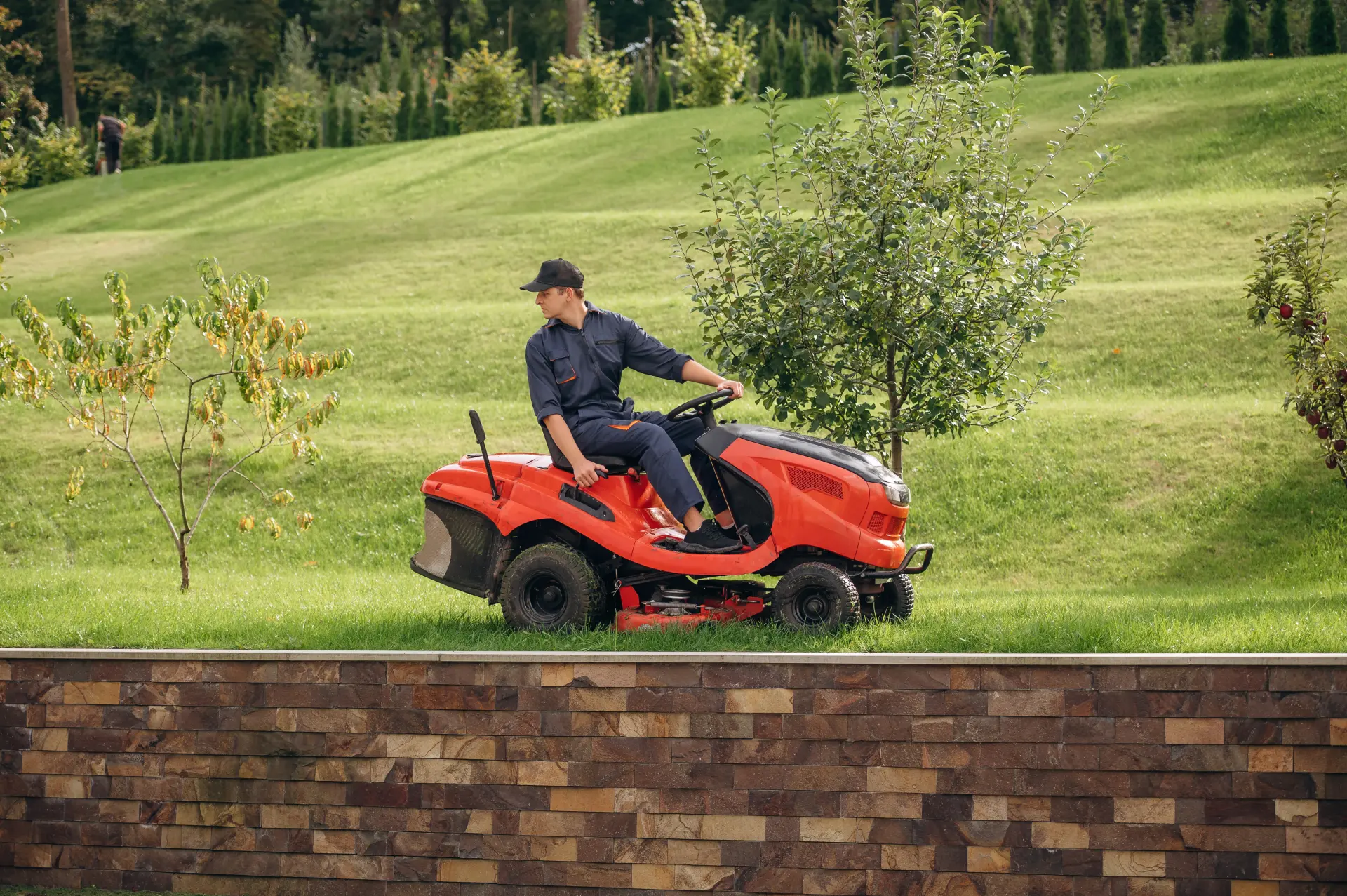 Garden Machinery Suppliers in Northampton and Northamptonshire